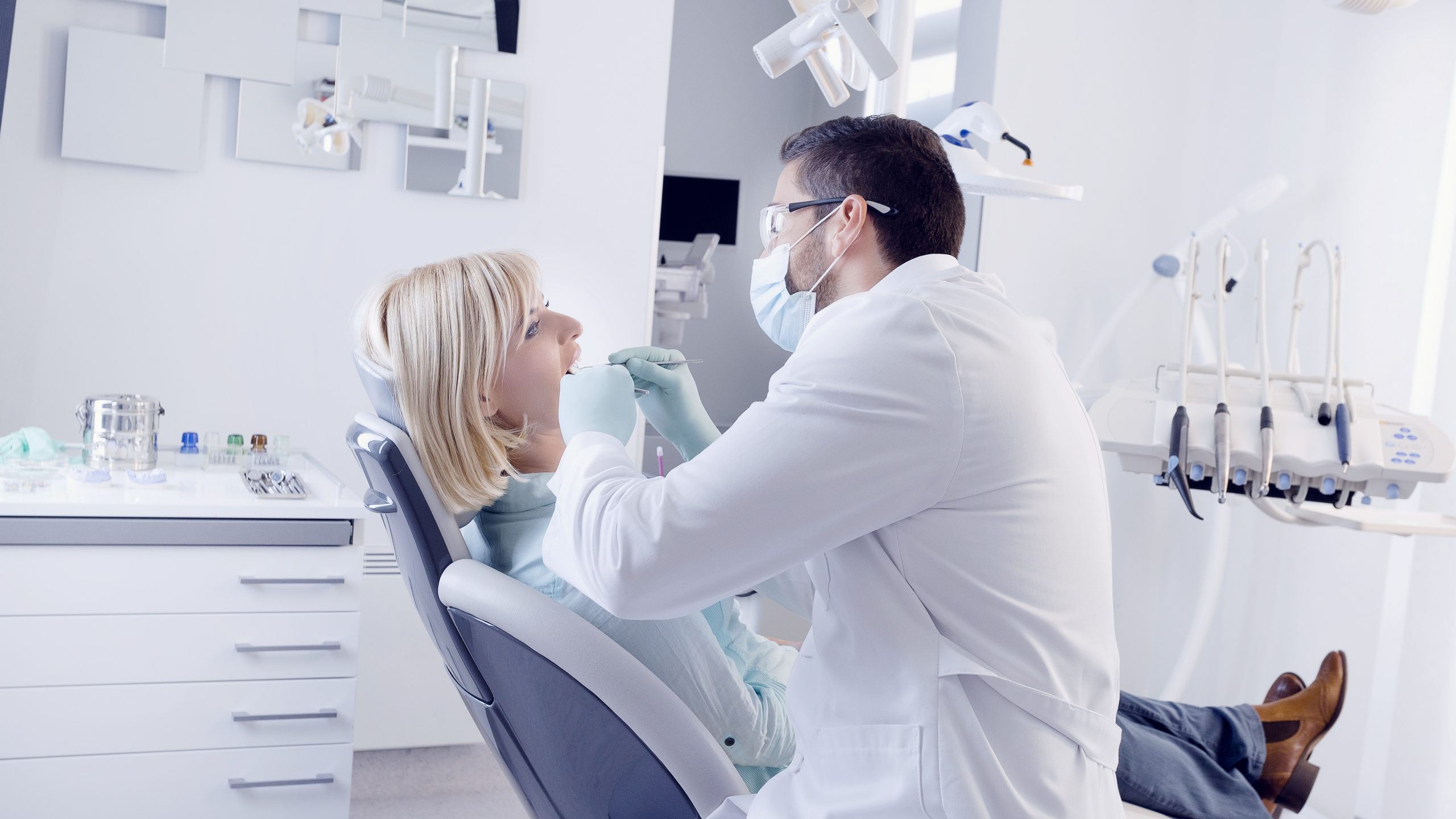 Dentist in Hensley, AR